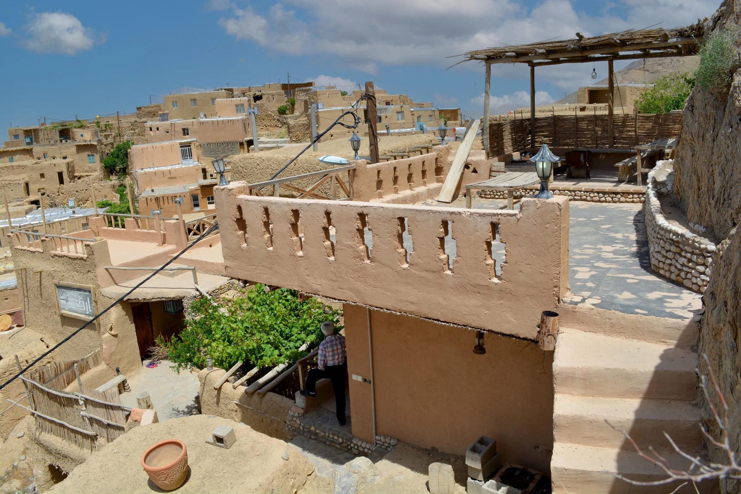 اقامتگاه ارگ — 9