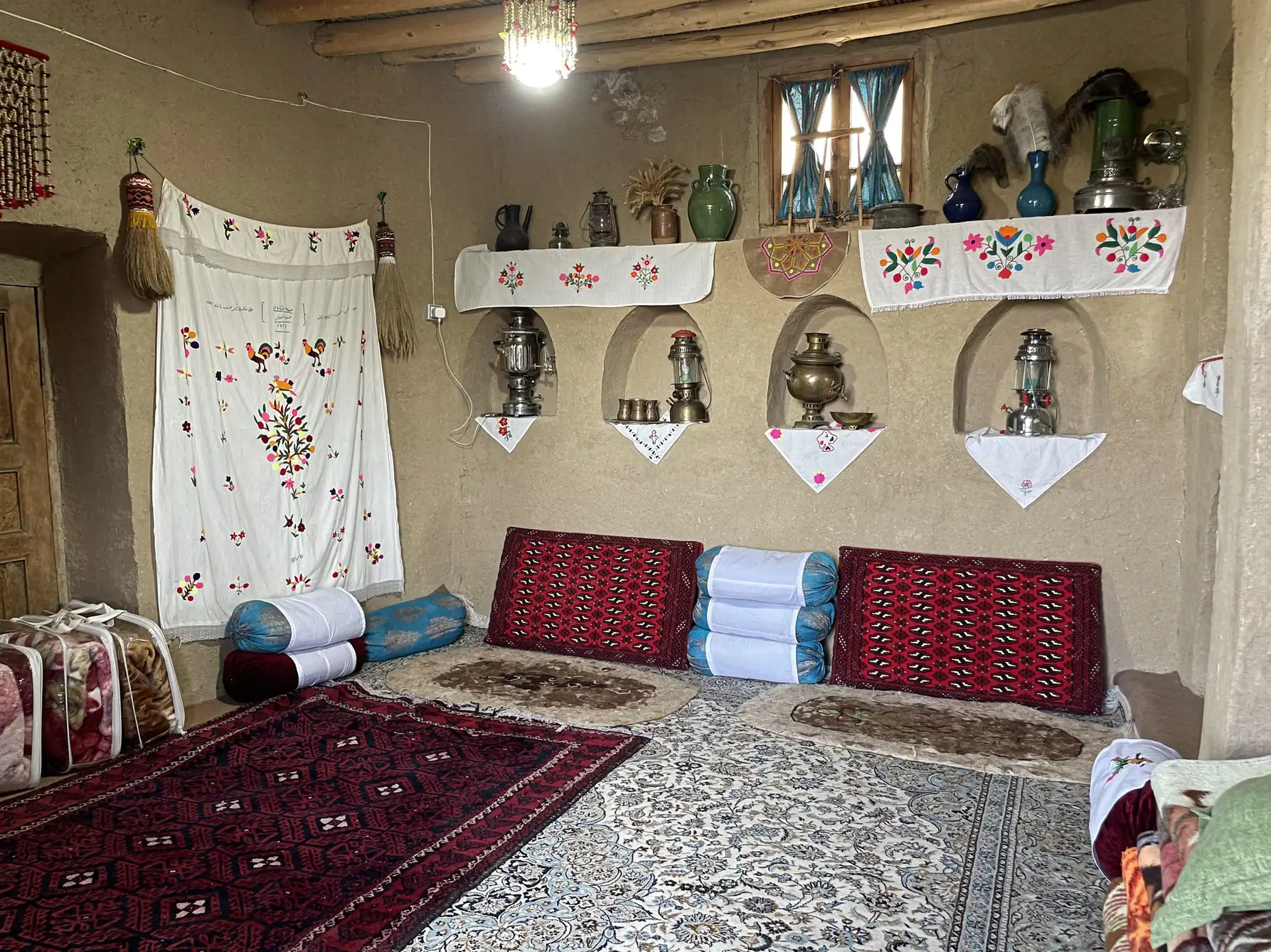 اقامتگاه — 27