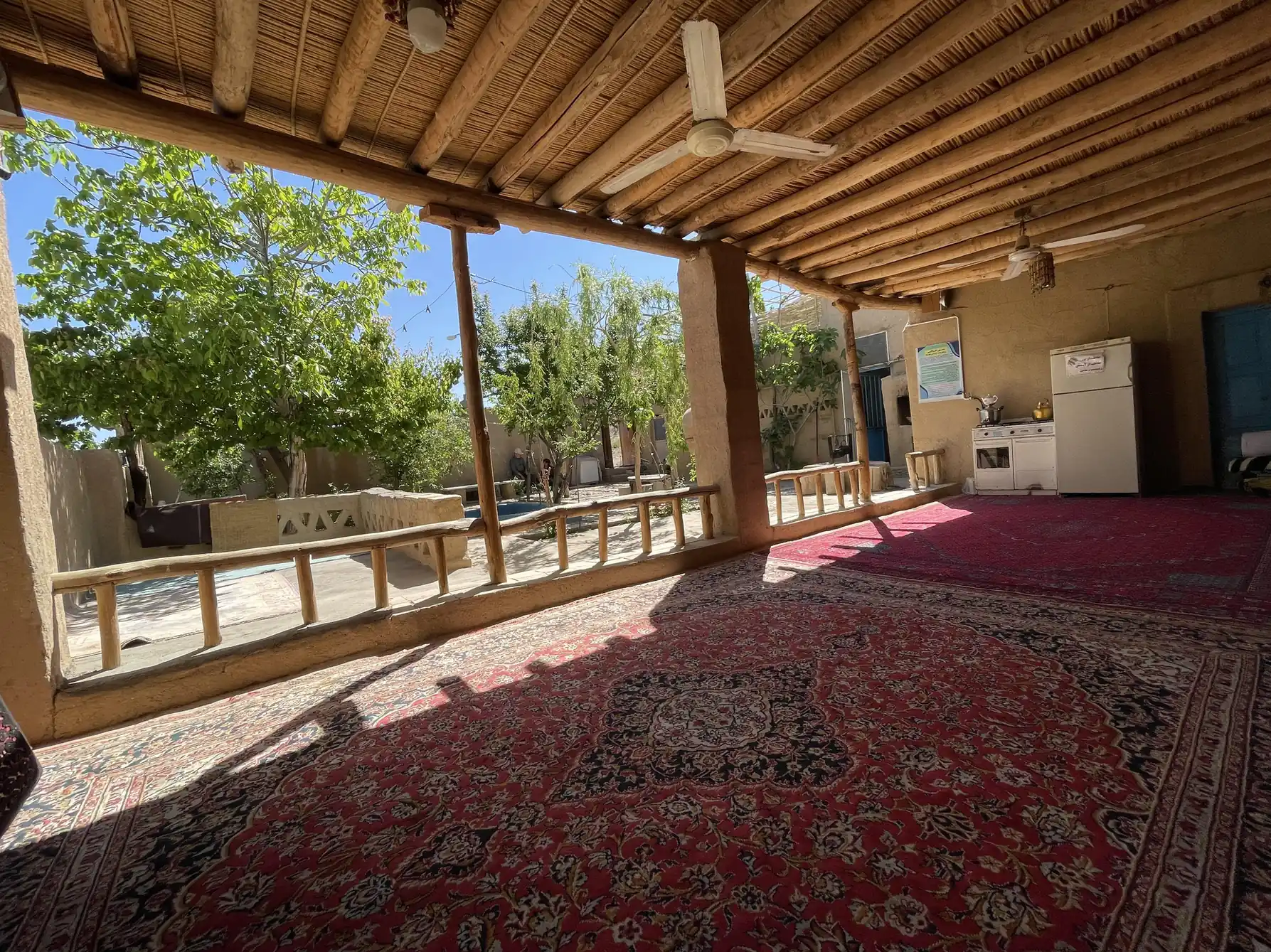 اقامتگاه — 31